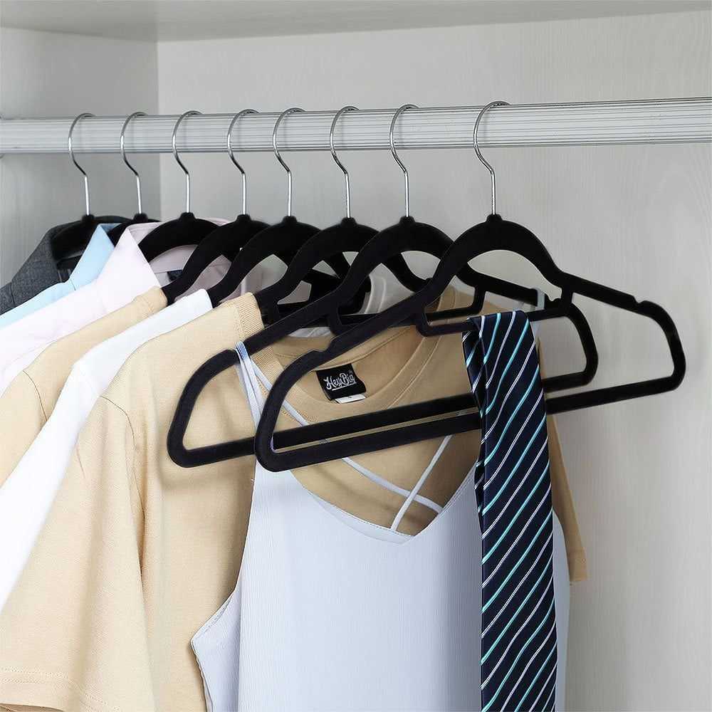 Pack of 20 Slim Black Velvet Non‑Slip Hangers The Urban Mill
